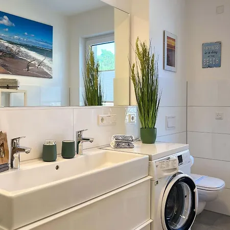 Meerquartier App 02 *